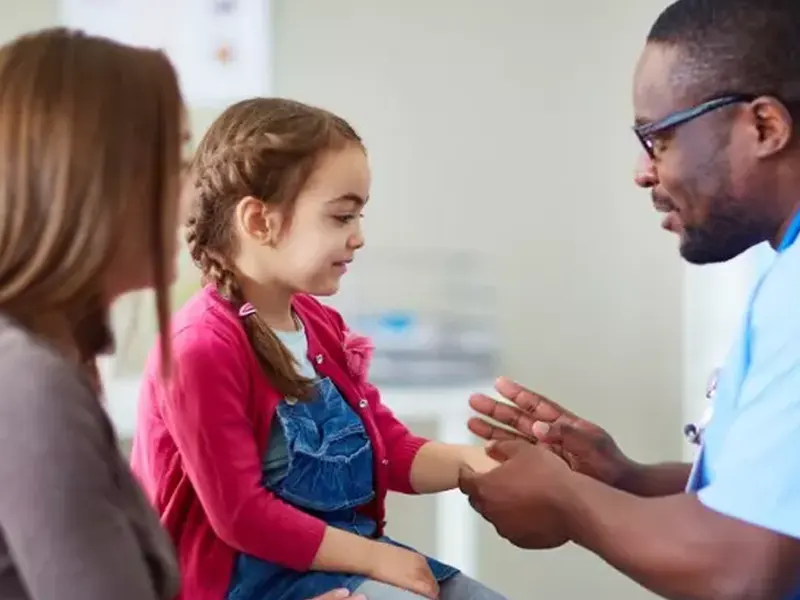 ازمایش خون برای کودکان